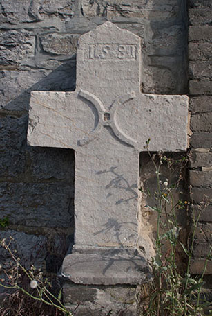 Croix de la chapelle du Tombeux
